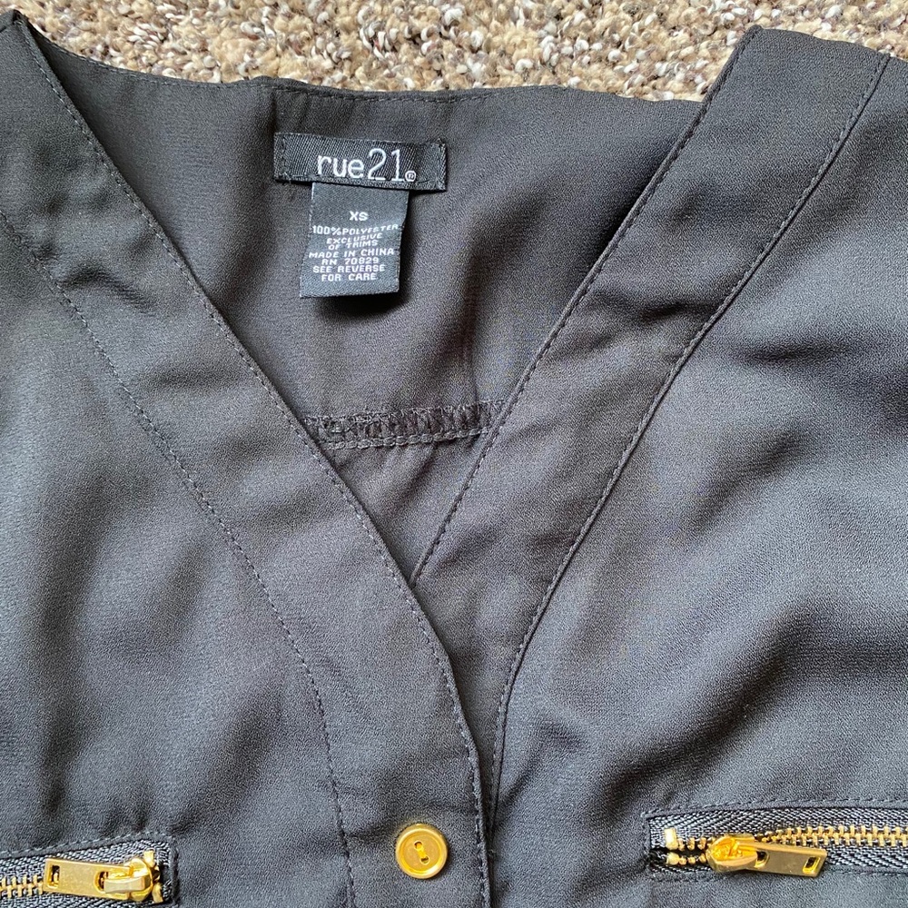 Rue 21 Blouse - Picture 4 of 4